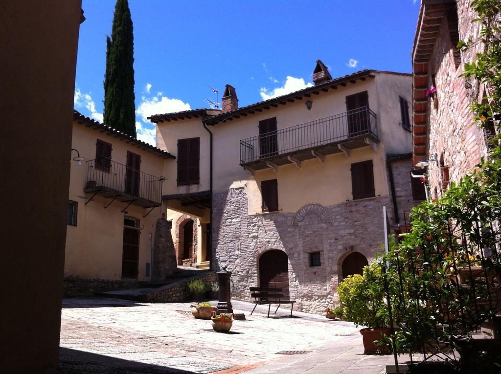 La Piazzetta Del Borgo Ξενοδοχείο Τόντι Εξωτερικό φωτογραφία